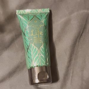 Giving Me Life Facemask